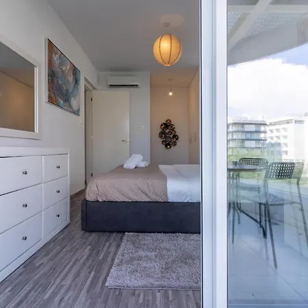 Starlet 1-bedroom In Λάρνακα