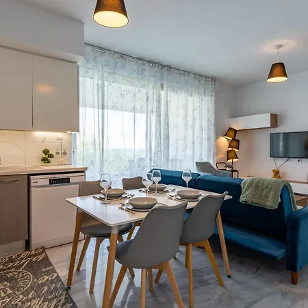 Starlet 1-bedroom In *