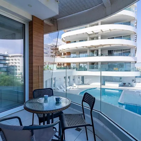 Starlet 1-bedroom In 아파트 라르나카