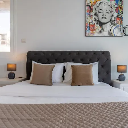 Starlet 1-bedroom In