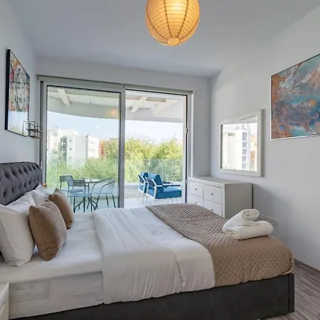 Starlet 1-bedroom In 아파트 라르나카