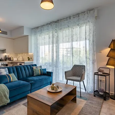 Starlet 1-bedroom In Apartment