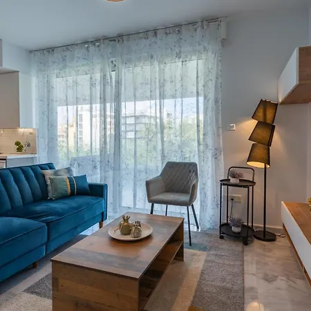 Starlet 1-bedroom In * 라르나카