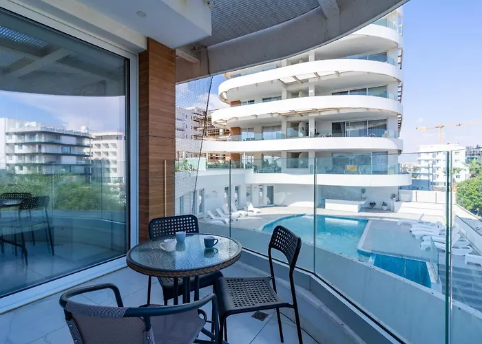 Starlet 1-bedroom In Apartmán Larnaca